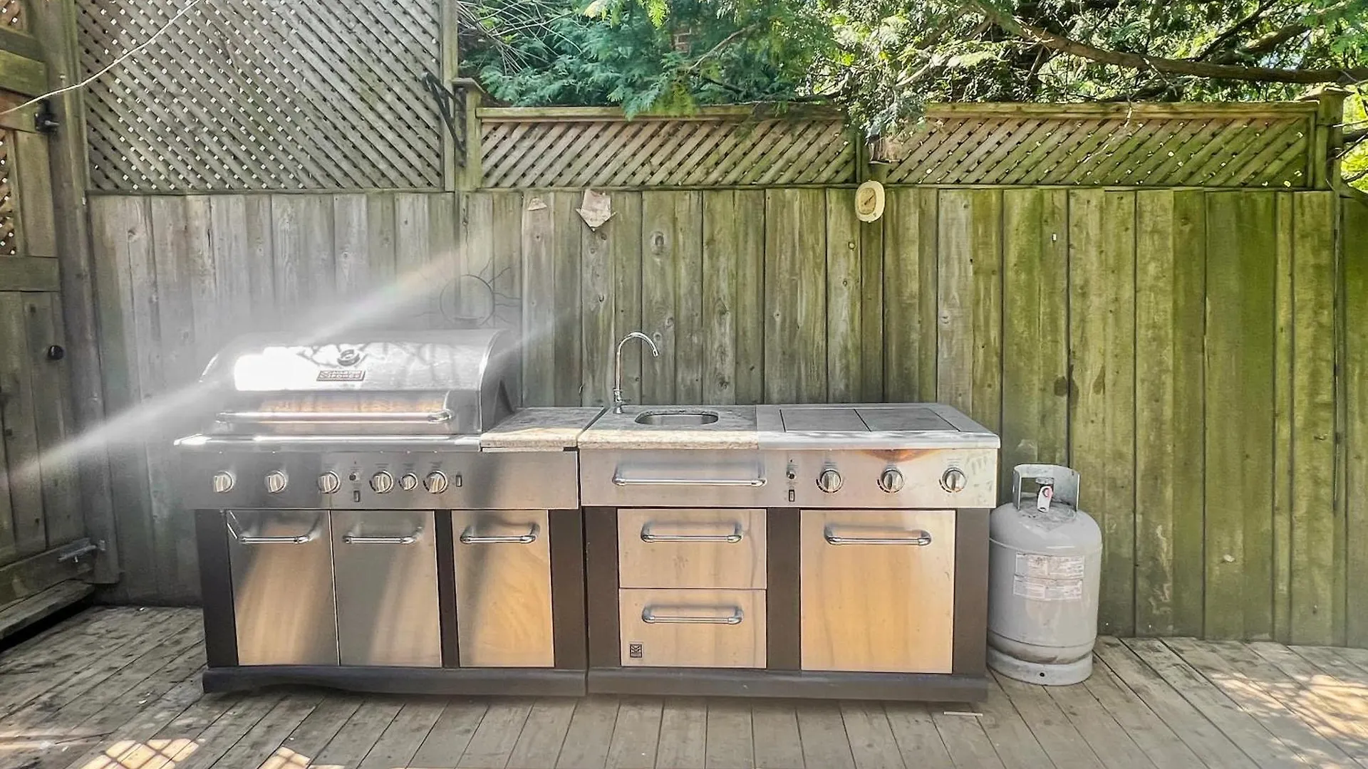 Vila Hot Tub Haven Toronto